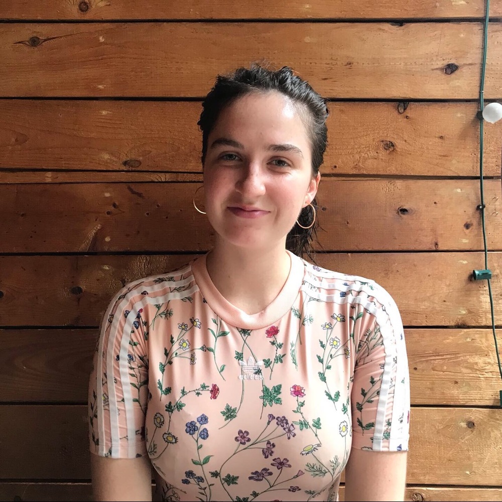 Meet your Posher, Nora